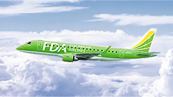 8号機/エンブラエル E-175