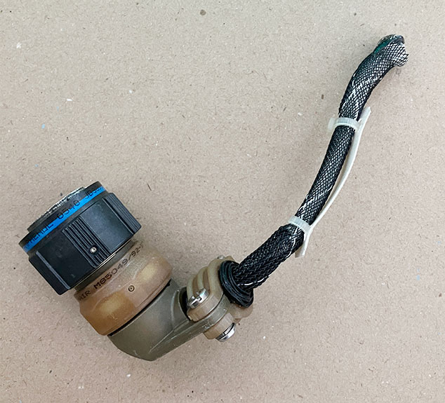 コネクター（大）