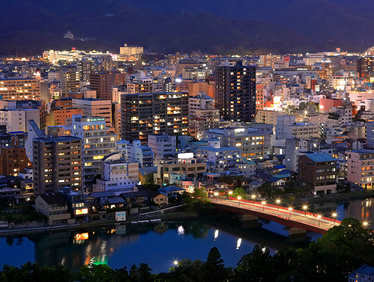 高知市内の夜景