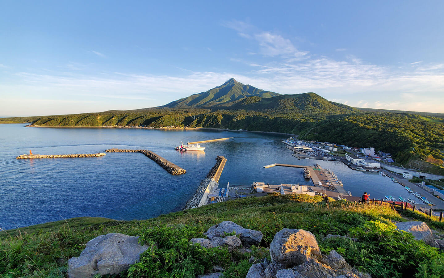 ペシ岬山頂の写真