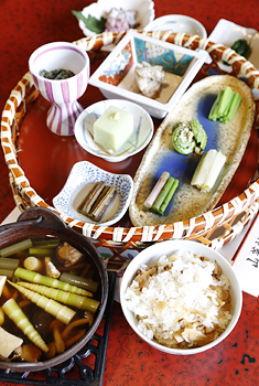 出羽屋の山菜料理＜増補版＞ 出羽屋の山菜料理＜増補版＞ | 出羽屋オンラインストア